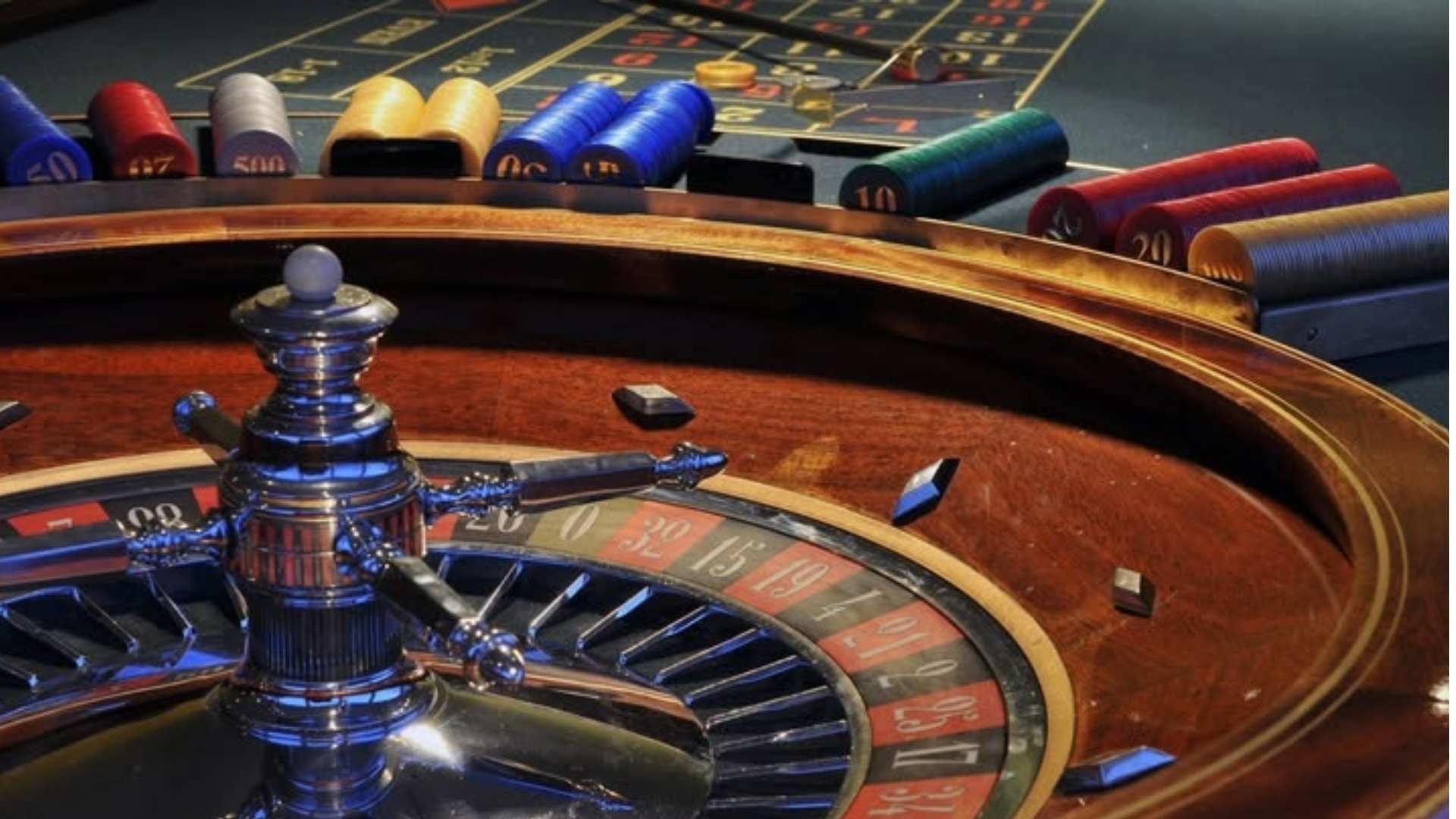 Finding New Favorites Among Baccarat Variants